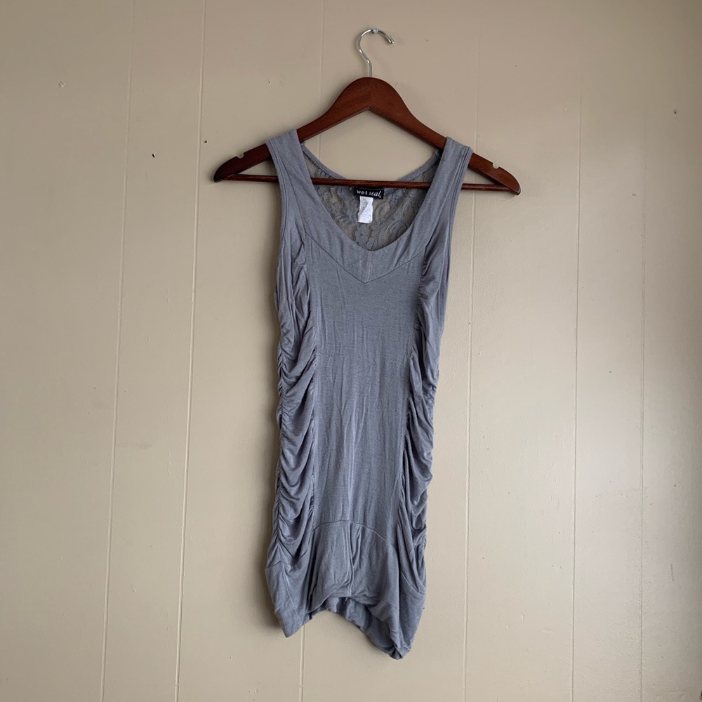 Wet seal ribbed tank. Size xs